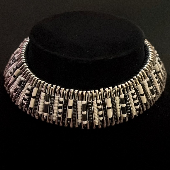 Modernistic safety pin and bead choker - Picture 9 of 9